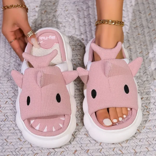 PANTUFLAS SHARK - Imagen 5